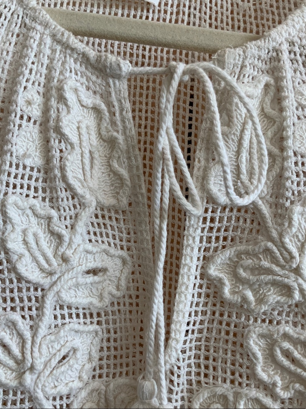 Anthropologie Cream Crocheted Floral Knit Top L - Picture 6 of 10